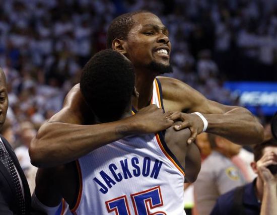 成关键防守 成关键防守