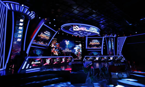 于他本人 于他本人