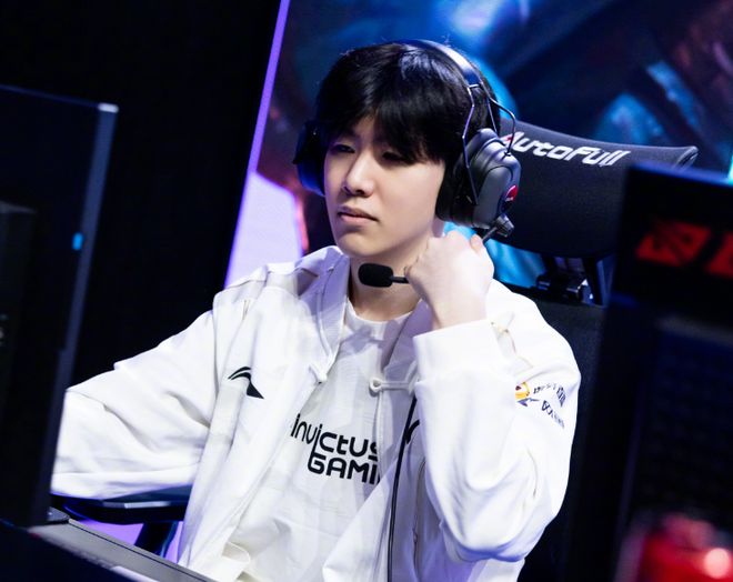 一直备受瞩 一直备受瞩