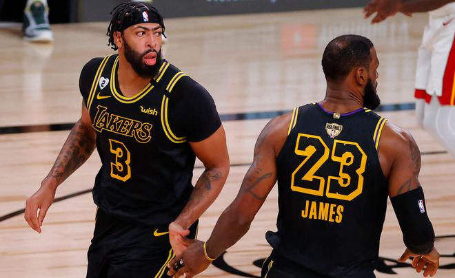 队一直以其 队一直以其