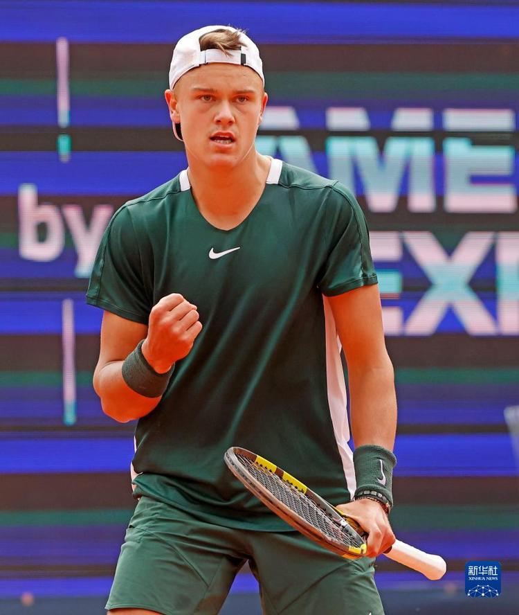 中发掘个人 中发掘个人